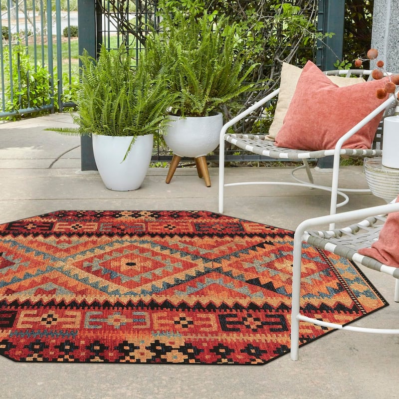 Outdoor Bounder Collection Area Rug