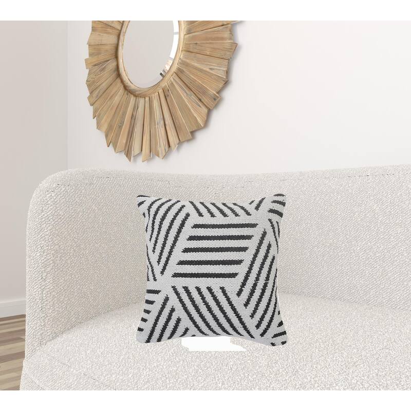 HomeRoots 20" X 20" Black And White 100% Cotton Geometric Zippered Pillow