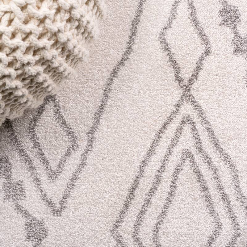 JONATHAN Y Pele Moroccan Style Diamond Area Rug