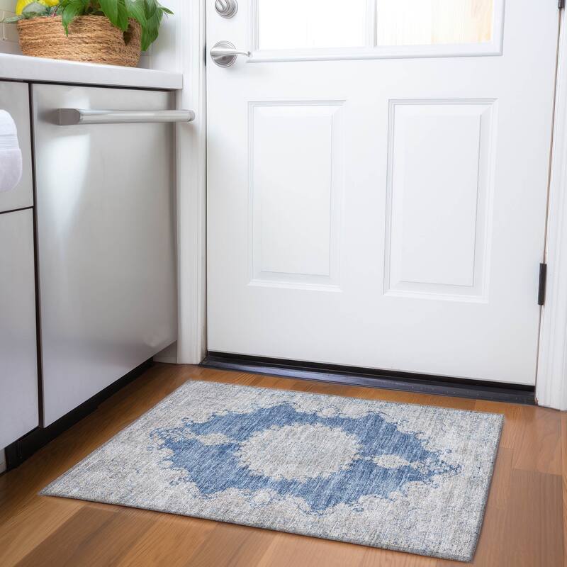 Premium Washable Super Soft Vintage Traditional Mayfield Rug - Navy - 1'8" x 2'6"