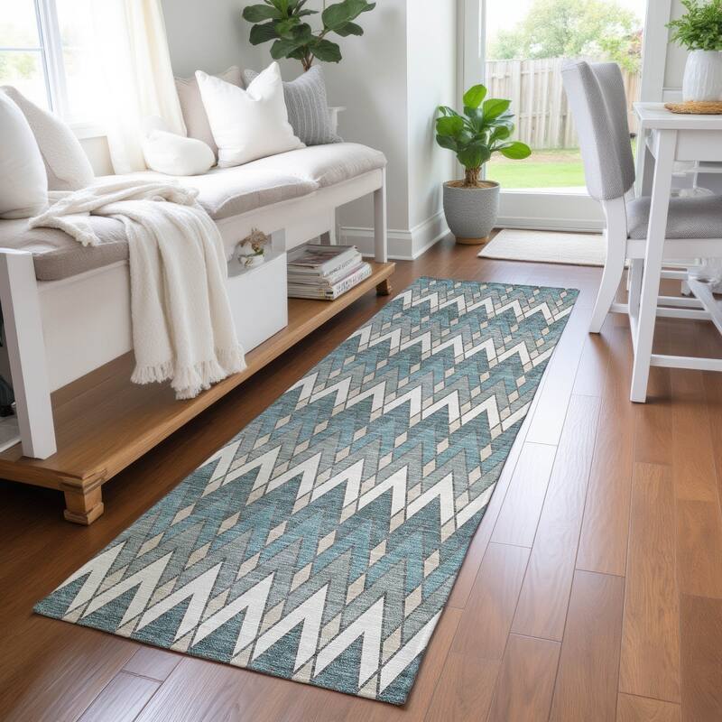 Machine Washable Indoor/ Outdoor Modern Baxter Chantille Rug