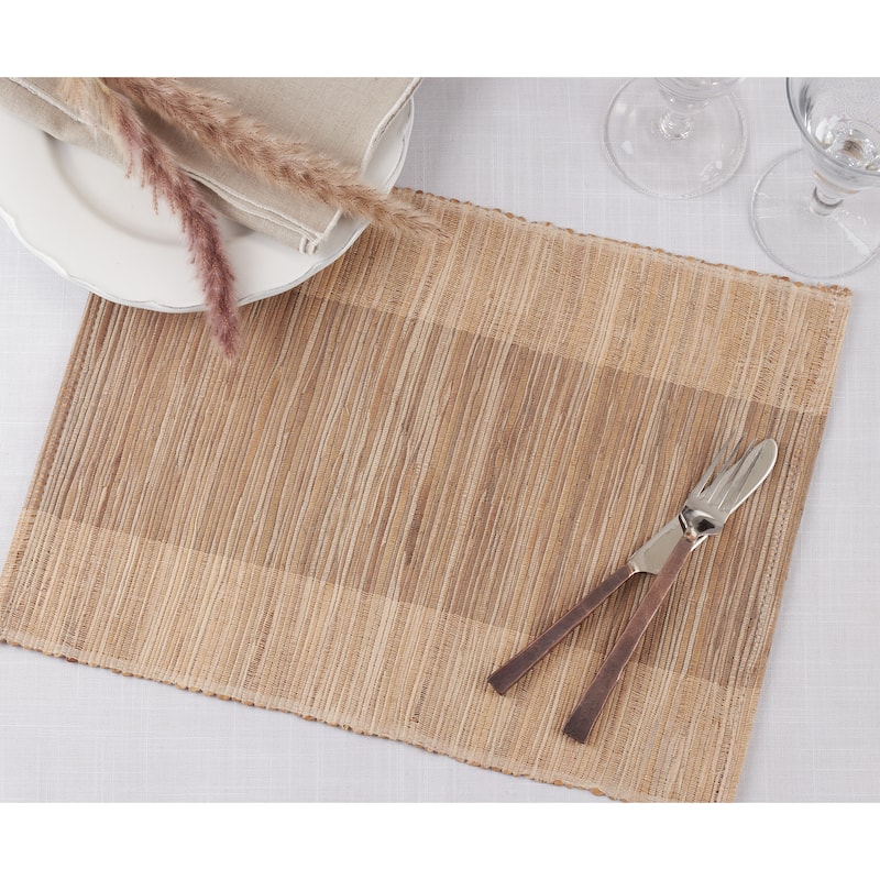 Shimmering Placemats With Banded Design (Set of 4) - 14"x19"