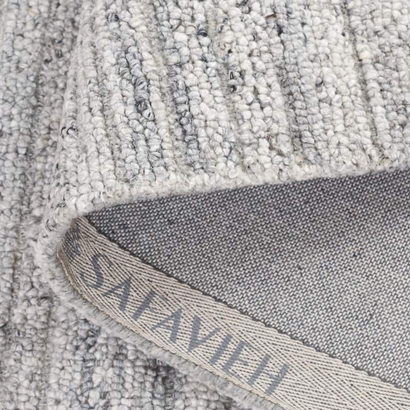 SAFAVIEH Handmade Natura Folkeline Transitional Wool Rug