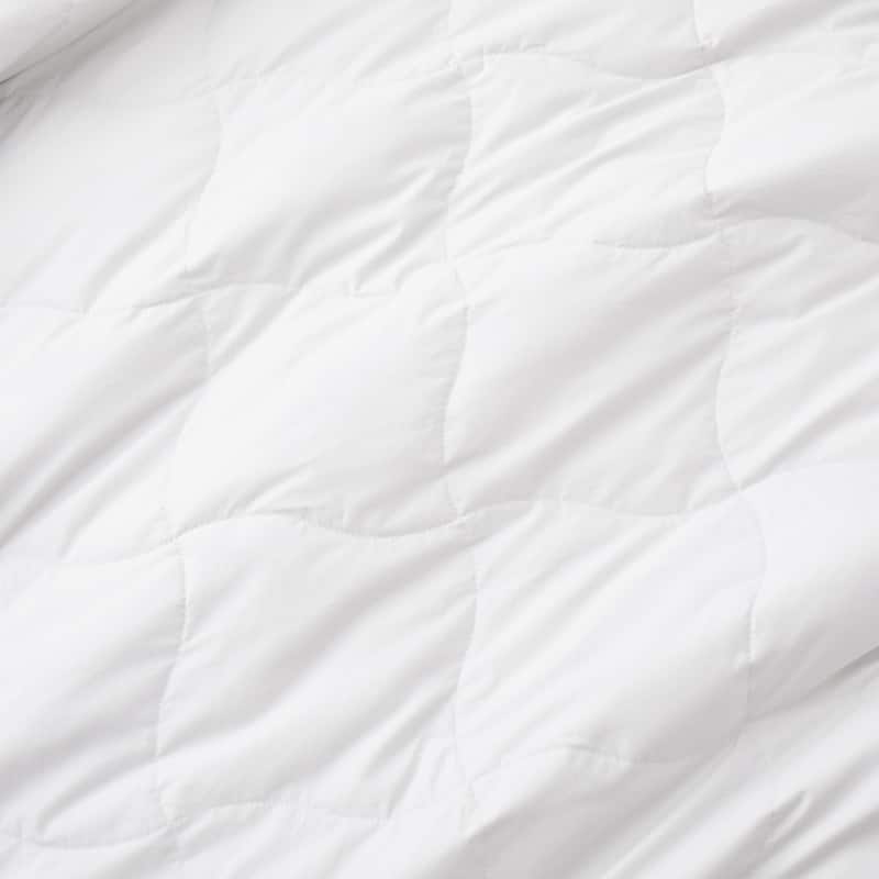 Soft Down Feather Oversized Blanket with Satin Trim for Bed