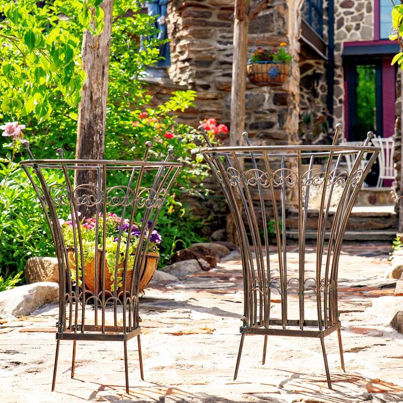 Set of 2 Round Iron Trellis Garden Stands "Stephania"
