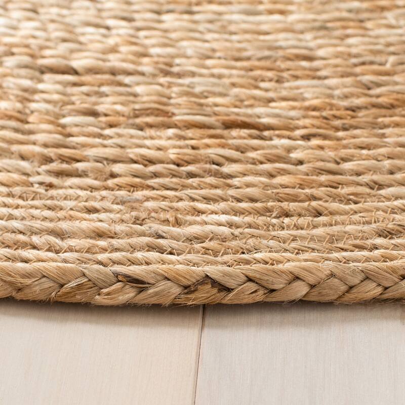 SAFAVIEH Handmade Natural Fiber Blathnaid Casual Jute Rug