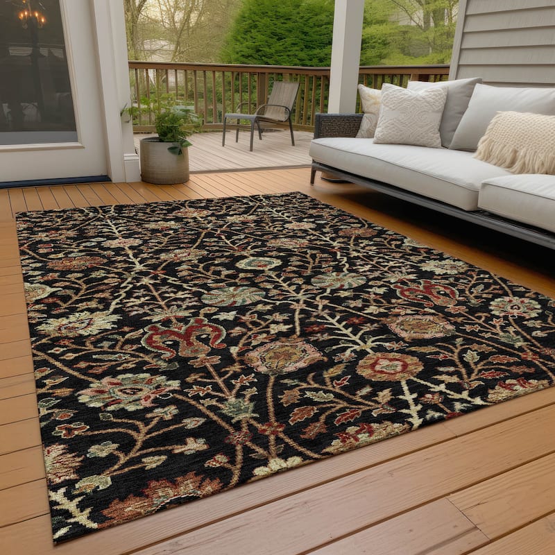 Machine Washable Indoor/ Outdoor Traditional Kashan Chantille Rug