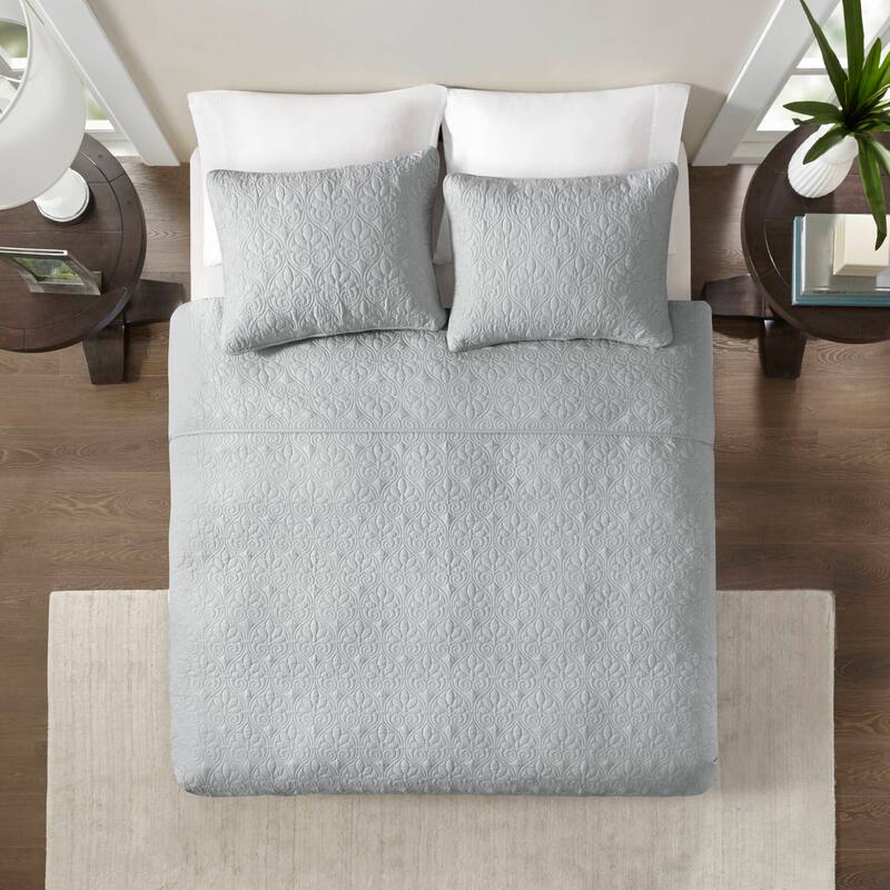 Madison Park Mansfield Reversible Quilt Set