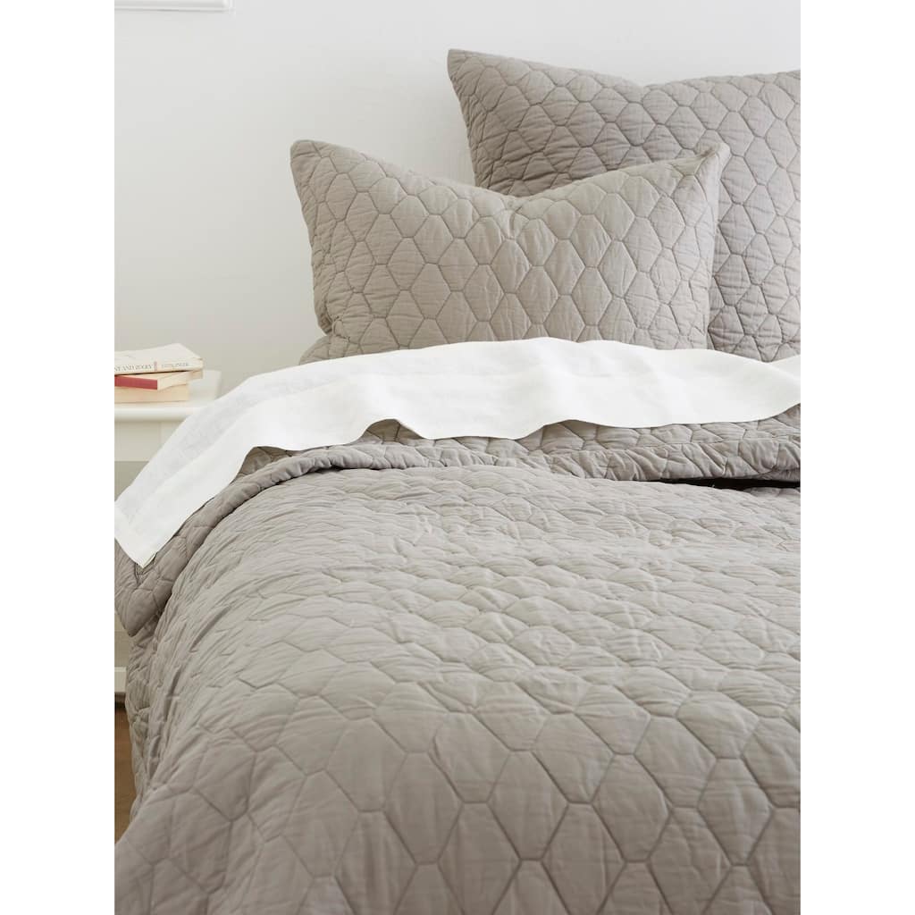 Somet Grey Quilt