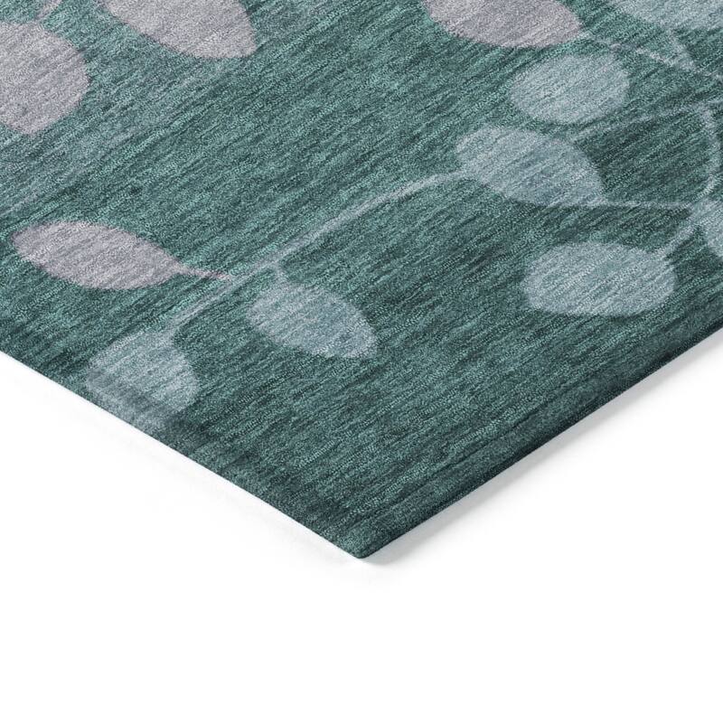 HomeRoots Floral Transitional Rectangle Outdoor Rug
