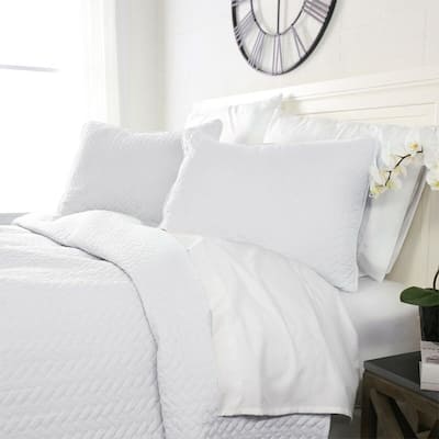 3pc King/Cal King Luxury Herring Quilted Coverlet Set Snow White