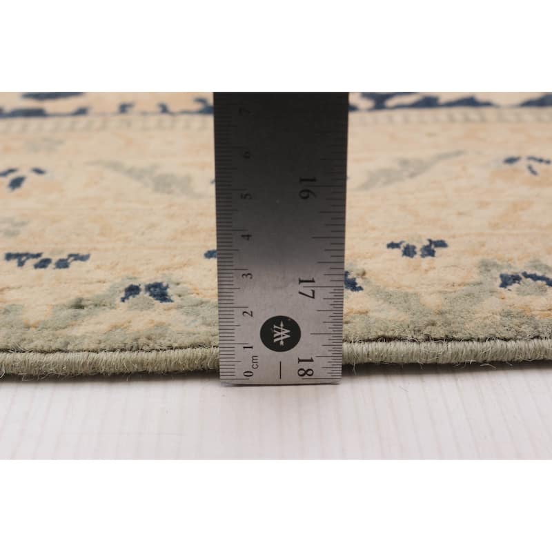 ECARPETGALLERY Hand-knotted Peshawar Finest Ivory Wool Rug - 8'11 x 11'10