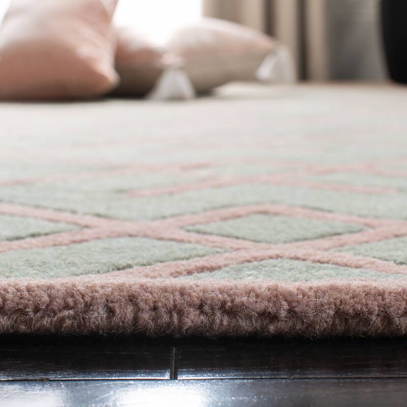 SAFAVIEH Handmade Chatham Ulya Modern Moroccan Wool Rug