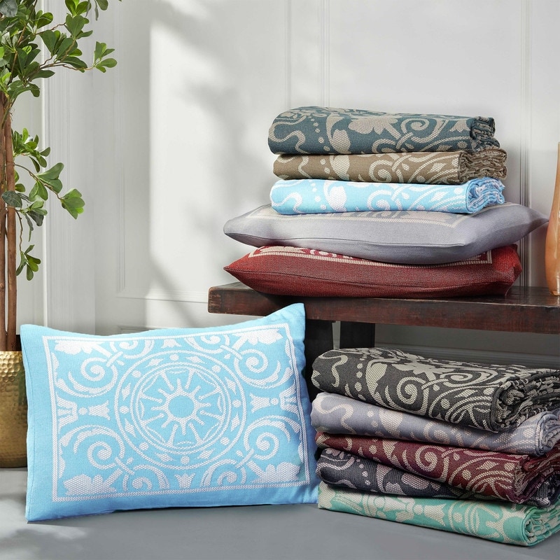 Superior Cotton Blend Textured Bedspread Set, Jacquard Coverlet, Lightweight All-Season Quilt Bedding with Matching Shams
