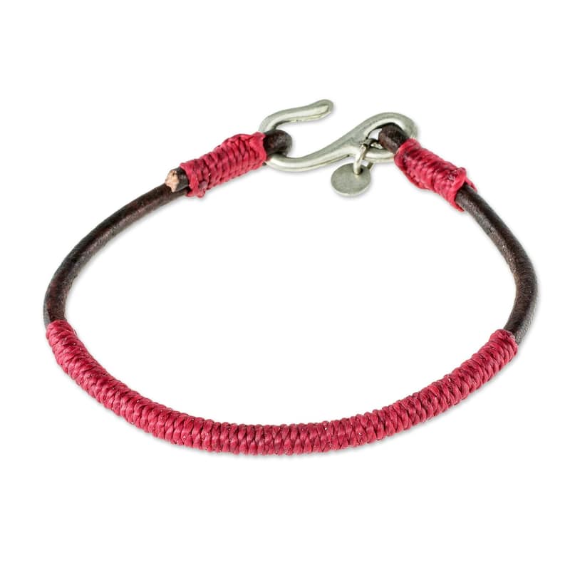 NOVICA Destination, Leather and macrame bracelet