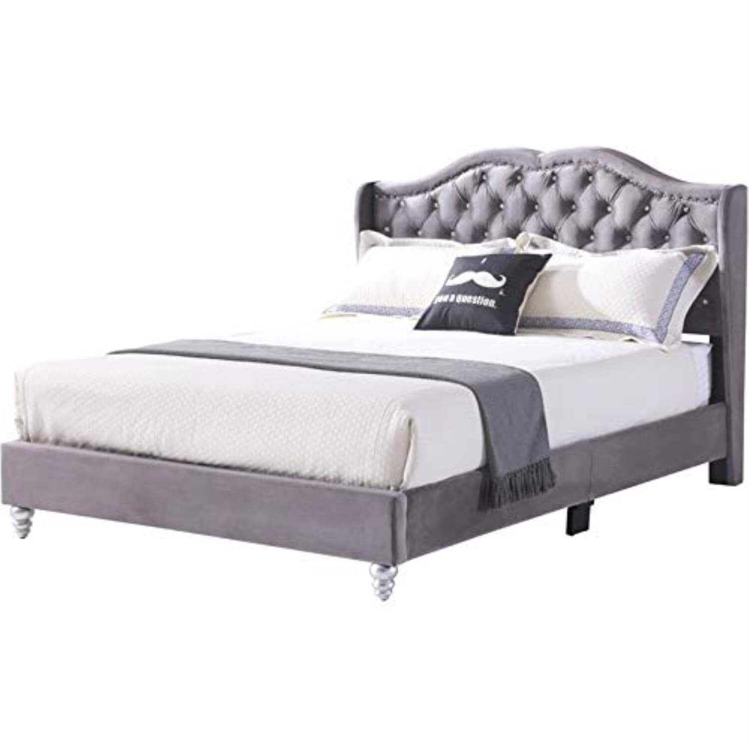 Gray Upholstered Full Bed with Transitional Style, Plush Frame and Sturdy Design for Comfortable Modern Bedrooms