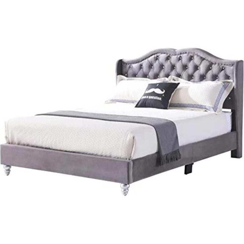 Gray Upholstered Full Bed with Transitional Style, Plush Frame and Sturdy Design for Comfortable Modern Bedrooms