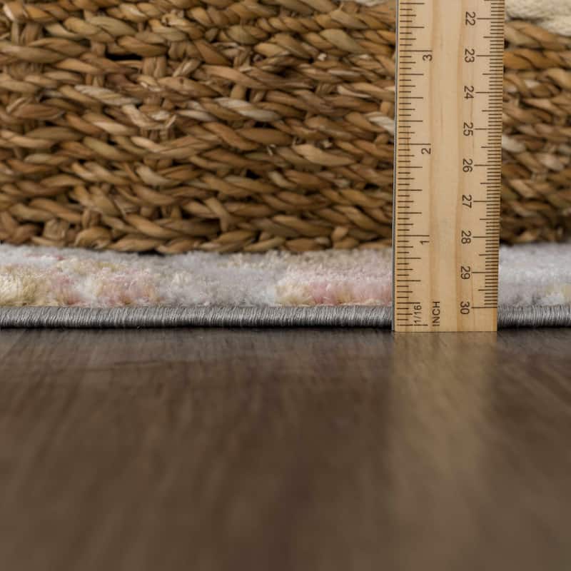 Hauteloom Liverpool Living Room, Bedroom Area Rug - Contemporary - Cream,Green - 7'10" x 10'