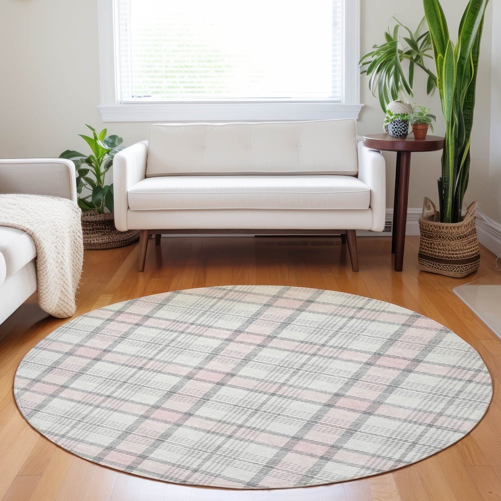 Machine Washable Indoor/ Outdoor Casual Plaid Chantille Rug