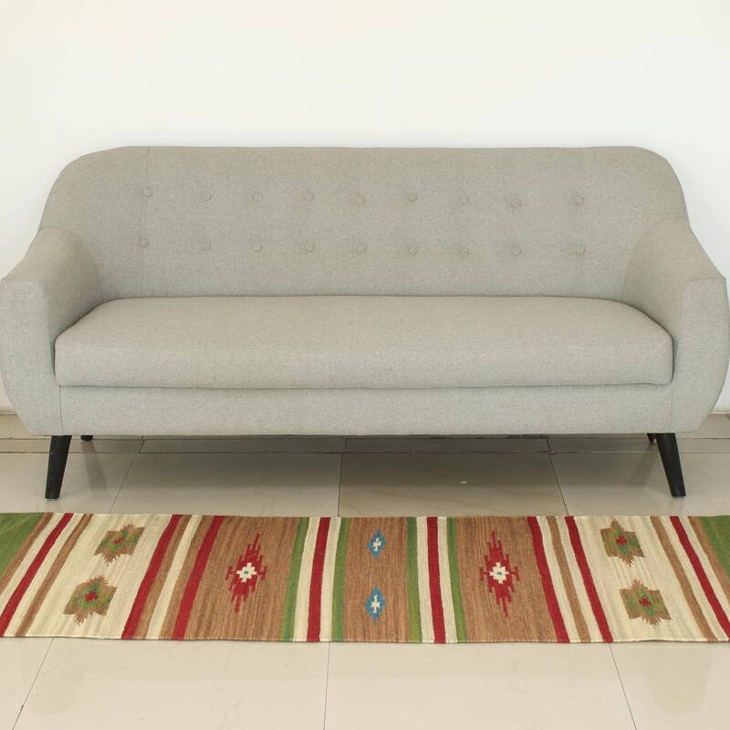 Handmade Floral Blasts Wool runner rug (India ) - Big