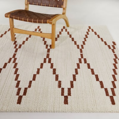 Ledward Geometric Trellis Area Rug