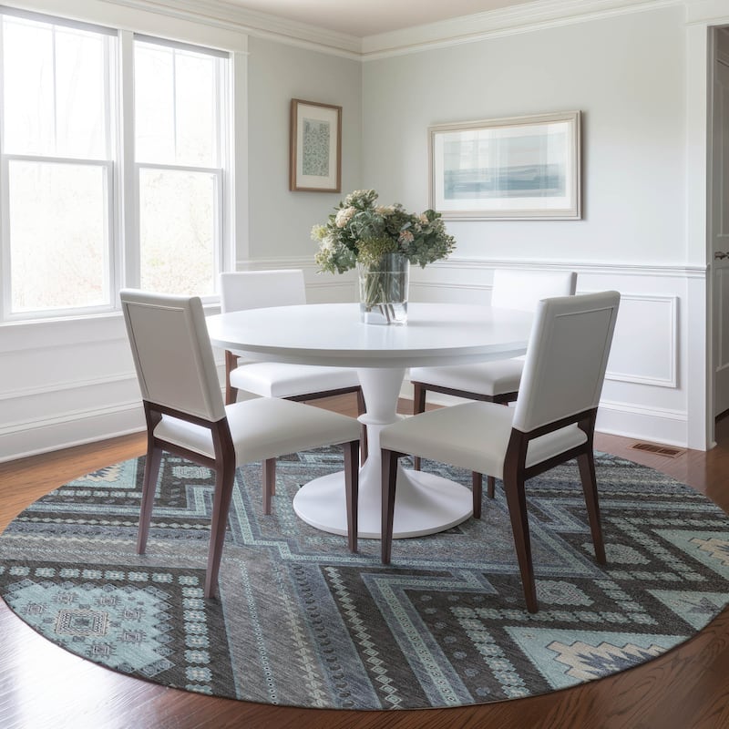 Machine Washable Indoor/ Outdoor Global Boho Chantille Rug
