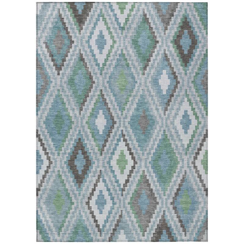 Machine Washable Indoor/ Outdoor Global Geo Chantille Rug
