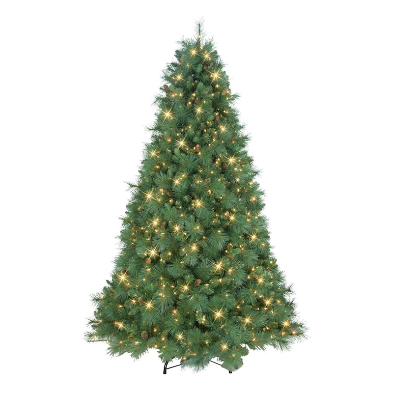 Pre-lit Medium Traditional Pine Artificial Christmas Tree - 7.5’ - Clear Lights - 7.5 Foot