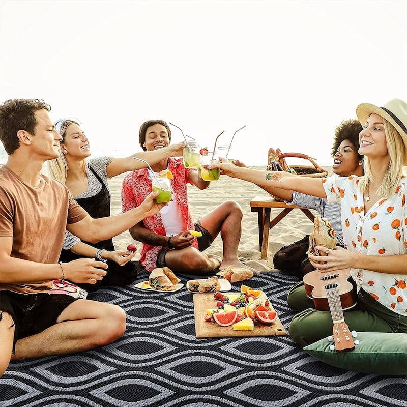 Venice Lightweight Reversible Recycled Plastic Outdoor Floor Mat/Rug