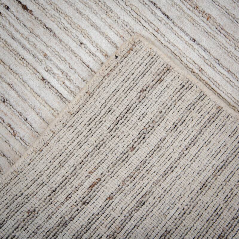 Alora Decor Deluxe Hand Loomed Heathered High/Low Rug