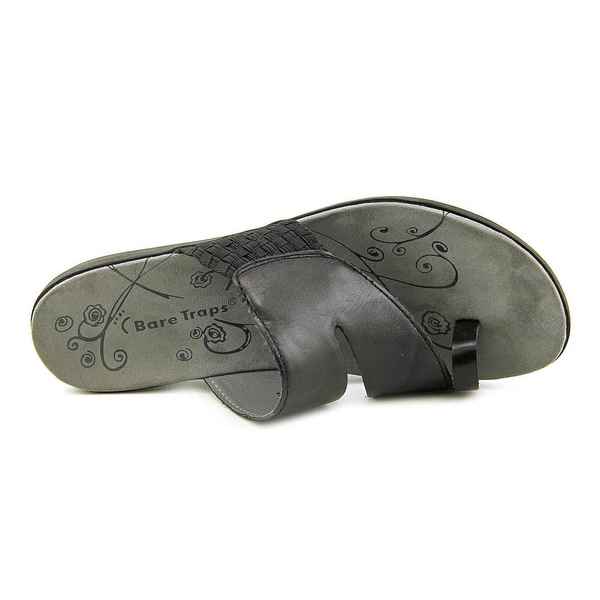 thong bare traps sandals