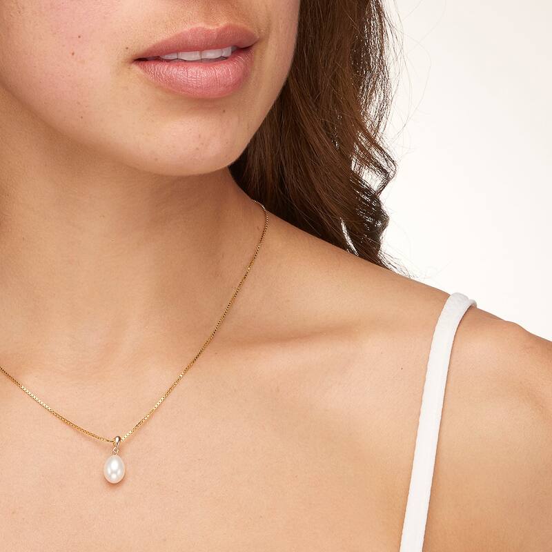 Oravo 14k Yellow Gold Freshwater Pearl Solitaire Pendant Necklace