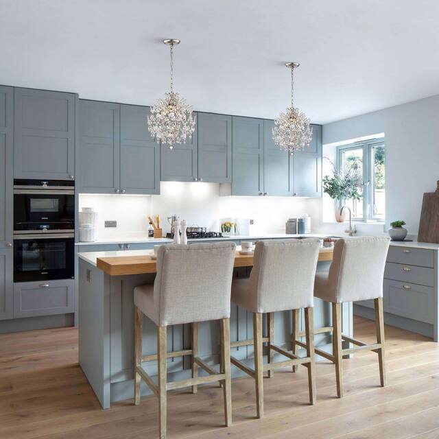 Dalia Indoor 3-light Brushed Champagne Silver Crystal Chandelier