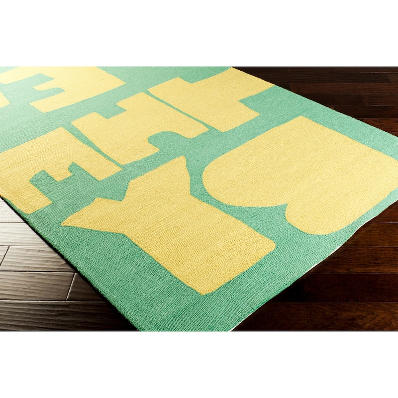 Hand-Hooked Hallie Novelty Indoor/ Outdoor Area Rug