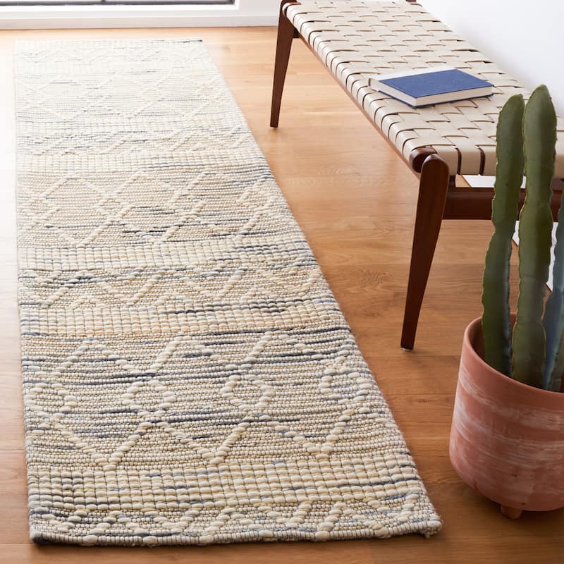 SAFAVIEH Handmade Marbella Mansooreh Wool & Jute Rug - 2'3" x 9' Runner - Ivory/Grey