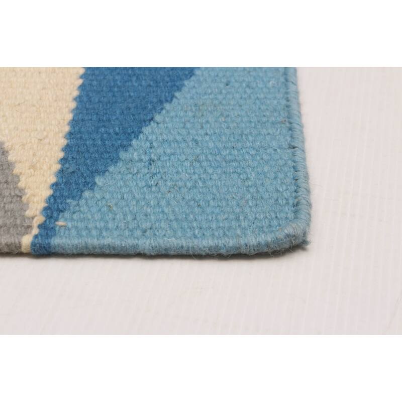 Ankara Blue Kilim 5'1" x 7'11" - 5'1 x 7'11