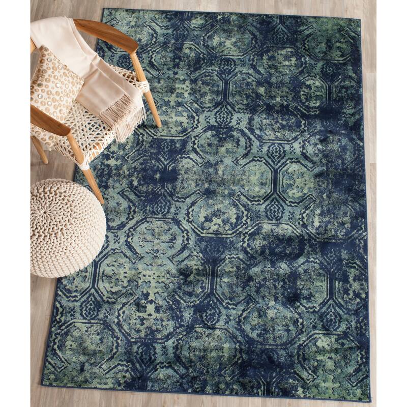 SAFAVIEH Vintage Distressed Boho Temma Oriental Rug - 4' x 5'7" - Navy - Rectangle