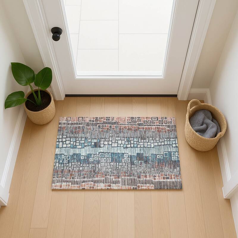 Machine Washable Indoor/ Outdoor Geo Mosaic Chantille Rug