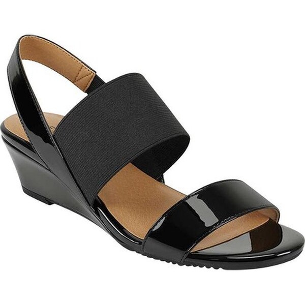 aerosoles black wedges