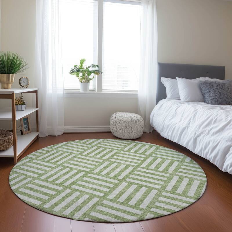 Machine Washable Indoor/ Outdoor Chantille Modern Geo Rug - Aloe - 8' x 8'