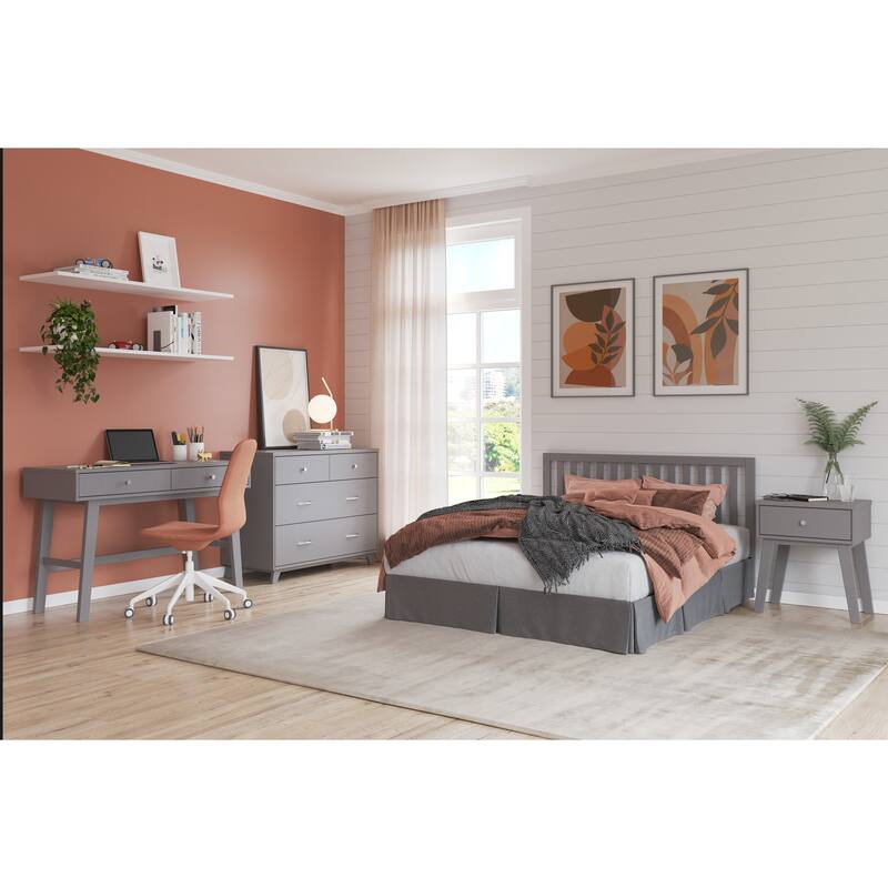 Soho 3 Drawer Dresser with Dressing Kit