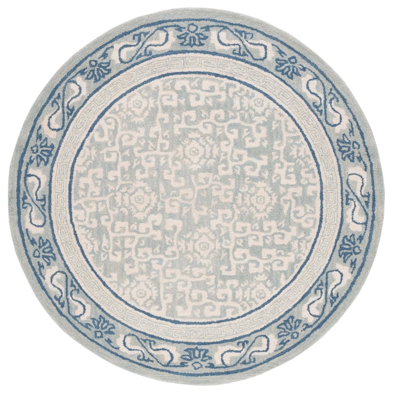 SAFAVIEH Handmade Antiquity Lauresha Wool Rug