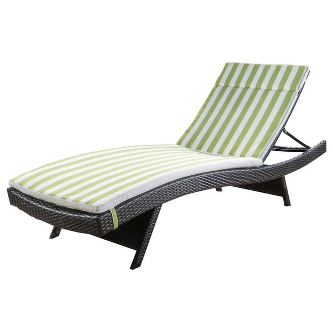 Salem Outdoor Wicker Adjustable Chaise Lounge with Cushion by Christopher Knight Home