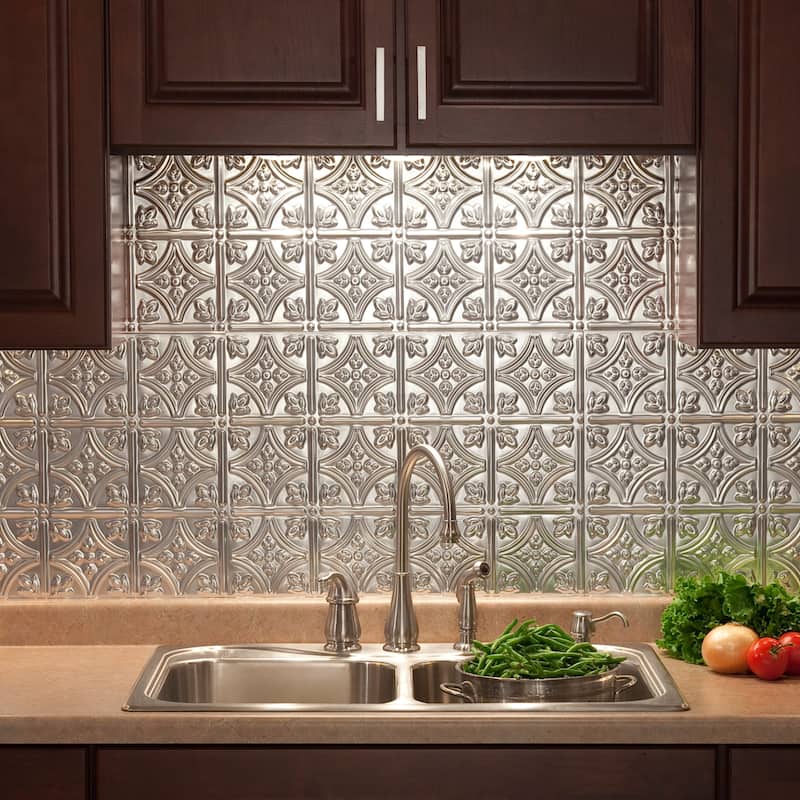 FASÄDE Traditional Style 1 Decorative Vinyl Backsplash Panel