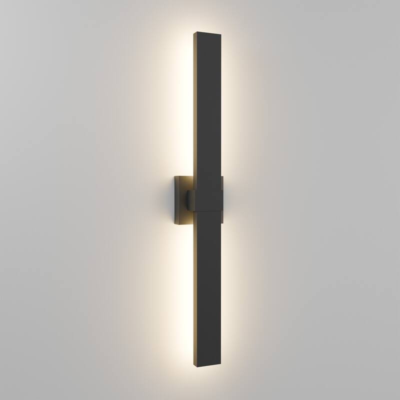 1-Light Black/White Aluminum LED Outdoor Wall Sconce