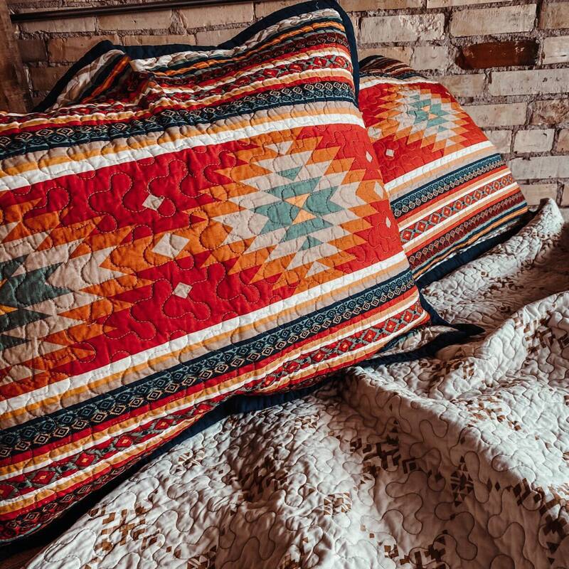 Paseo Road Del Sol Aztec Western Bedding 3 Piece Reversible Quilt Set with Pillow Shams