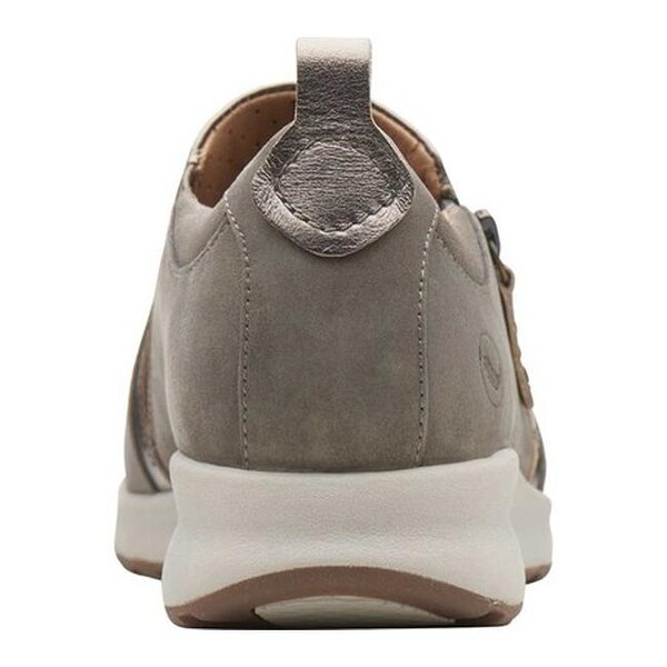 clarks un adorn zip women's slip on