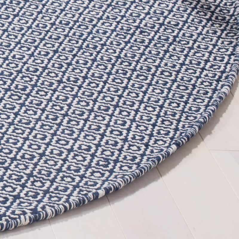 SAFAVIEH Montauk Glyn Handmade Cotton Area Rug