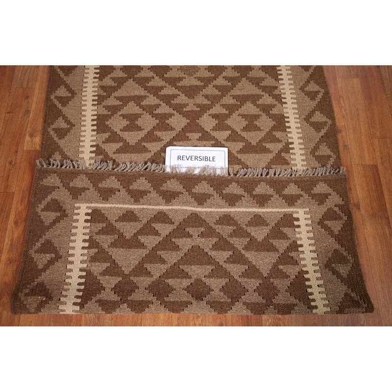 Brown Reversible Kilim Oriental Area Rug Hand-woven Wool Foyer Carpet - 3'3" x 5'2"