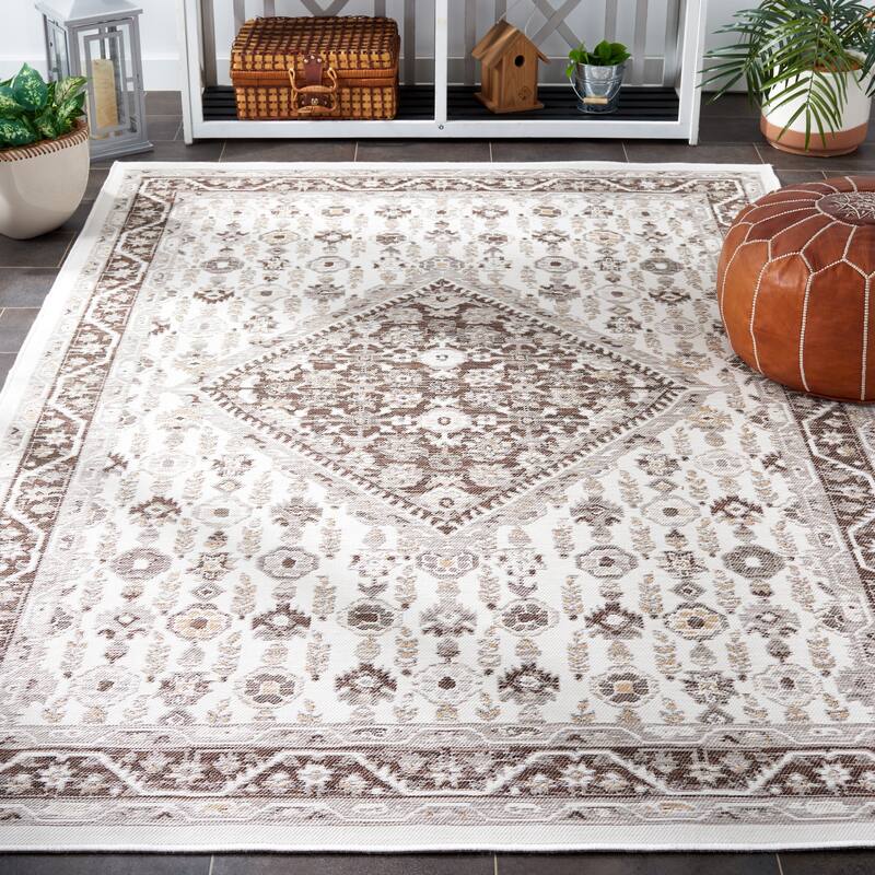 SAFAVIEH Sunrise Ioulia Indoor/Outdoor Waterproof Rug